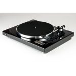 Dual 460 Piano Black turntable