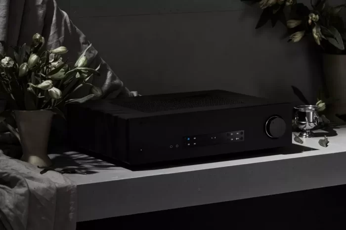 Cambridge Audio CXA81 black edition