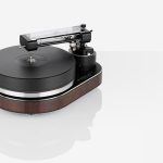 The new Reference Jubilee turntable marries the best of ‘Clearaudio past, present and future’ to usher in a new era of analogue precision. It delivers lifelong synchronized rotational speed, astonishingly low levels of both resonance and friction, and a breathtaking moment of torque.