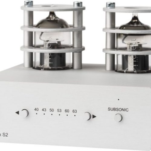 PRO-JECT Tube Box S-2 me πλήρως διακριτό σχεδιασμό κυκλώματος και λυχνίες ECC83 (12AX 7A) στο στάδιο εξόδου.