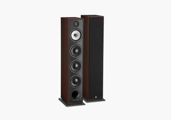 Triangle Borea BR09 Hi-Fi Floorstanding Speaker – Borea BR09 The Borea BR09 is a floor standing designed in the purest Hifi tradition. In its 1.1 meters height, it comprises technology and TRIANGLE know-how. Its three-way design allocates a transducer to each frequency range for a precise vocal reproduction and depth at low frequency, whilst maintaining a wide soundstage. The BR09 provides a physical make up similar to that of the most high-end systems. Its three 16cm bass drivers operate in a large “bass-reflex” enclosure, thus enabling the speaker to go down to 35Hz. Thanks to its delivery of lower frequencies and its high-power handling, this speaker is perfectly suited to larger rooms (more than 30m2).