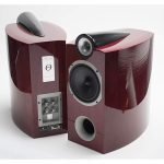 Triangle Signature - Theta Hi-Fi Bookshelf Speaker - Signature Theta The Signature Theta is a 2 ways bookshelf loudspeaker designed for placement on a dedicated stand (ex S04). It features high density cabinets from the Magellan series combined with a high quality gloss finish for a modern and elegant aesthetic. Don’t let its compact dimensions fool you: the clarity and the depth of the lower end register are extremely impressive for a speaker of this size. The speaker is equipped with a 16cm (6.5 inch) paper, half roll suspension mid-woofer the brings life to instruments and human voices. The horn-loaded tweeter is positioned on the top of the cabinet to avoid any resonances from the cabinet. A perfect choice for medium rooms between 15 and 30M2, the Signature Theta is dedicated for music lovers looking for a compact speaker with impressive musicality, power and speed. It can also be used as rear channel for a high-end home theater set up.