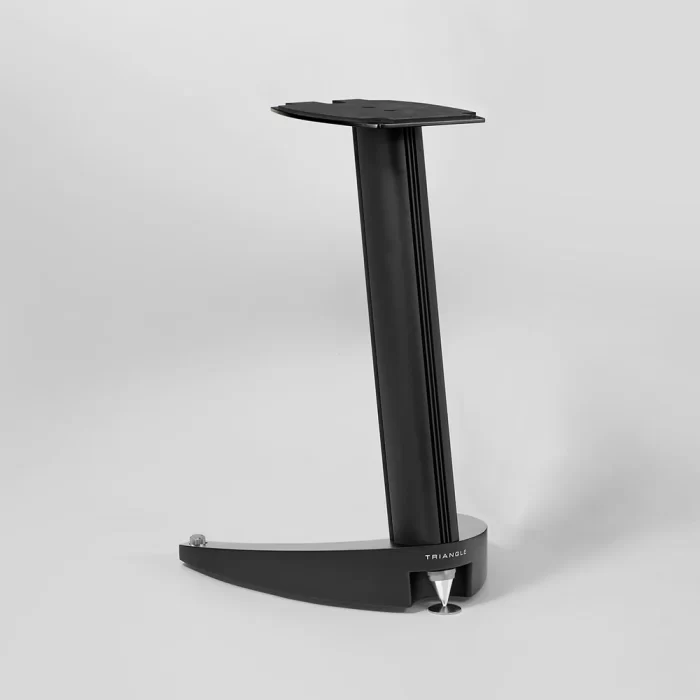 Triangle Stand S08 40th SPEAKER STANDS: S08 Designed for the MAGELLAN Duetto 40th, these top-of-the-range stands incorporate a locking system that ensures the speaker is held securely in place. Positioning your speakers perfectly at ear level, the S08 ensure excellent sound reproduction. With their high stability, the stands absorb unwanted vibrations, thus preserving the neutrality and sound precision of your speakers. The S08 have watertight tubes in which you can add granular sand or tiny steel balls to ballast the foot and increase stability. The stand is decoupled by three metal spikes, which are easily adjusted from the top. The center spike features SPEC technology for optimal vibration dissipation. A cable management system at the back of the stand hides cables for a harmonious integration of your system in your living space.