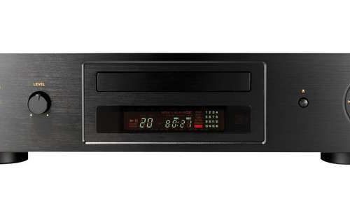 Vincent CD 400 Opulent equipment! The CD-400 comes with a Sanyo DA11 drive – coupled with a Philips Digital Servo System. The signal is decoded via a Burr-Brown PCM 1716. In addition, the CD-400 has a coaxial output and gold-plated analogue outputs. 6.8 kg of clear statement regarding workmanship and power unit stability.