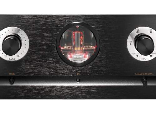 Vincent SA-T7 pre SA-T7 Stereo tube preamp Conventional, classical circuit techniques do not exploit the potential of a tube. With the SA-T7 we have developed a preamplifier, which raises the unadulterated amplification of valuable music signals to a level previously thought unthinkable with tubes. Thanks to the newly developed BestPentode circuit (by Dipl.-Ing. Frank Blöhbaum), the current power distribution noise typical of pentodes is no longer an issue. Innovation at a fair price. Developed and produced in Germany. Modern signal sources place entirely new demands on the transmission quality of the amplifiers. With conventional (classical) circuit technology and ECC81 / 82/83/88 the potential of tube technology is not exhausted. Such BestPentode stage has a much higher gain with lower noise than comparable triodes. The precious grille pentodes of the type E180F / 6SCH9P / 6SCH51P used in the SA-T7 can thus exploit their full potential. These tubes are NOS (New Old Stock) tubes, factory-fresh from old stock whose original purpose was to amplify high-frequency signals in 24/7 telecom applications.