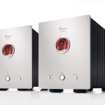 Vincent SP T700 Hybrid Mono For the SP-T700, a completely new combination amplifier has been developed, which uses the advantages of tubes and transistors in a novel way and melts them into a harmonious whole. The SP-T700 offers outstanding playback characteristics, which remain constant over the entire frequency and load range and an above-average performance reserve. The tubes are 100% selected grille tubes from the military sector. These are designed for a service life of 10,000 hours. The best of two worlds: subtle voices and acoustic instruments plus power and punch for the big rock stage - the SP-T700 is an exceptional power amplifier that delivers on such competing demands with springy ease. This is only possible thanks to state-of-the-art tube technology combined with a transistor output stage. The result: touching sound plus power and comprehensive speaker control.