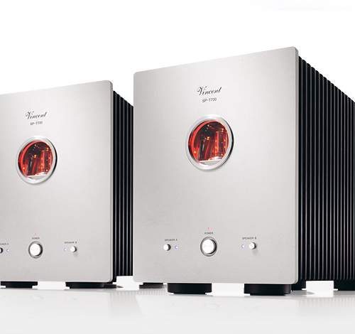 Vincent SP T700 Hybrid Mono For the SP-T700, a completely new combination amplifier has been developed, which uses the advantages of tubes and transistors in a novel way and melts them into a harmonious whole. The SP-T700 offers outstanding playback characteristics, which remain constant over the entire frequency and load range and an above-average performance reserve. The tubes are 100% selected grille tubes from the military sector. These are designed for a service life of 10,000 hours. The best of two worlds: subtle voices and acoustic instruments plus power and punch for the big rock stage - the SP-T700 is an exceptional power amplifier that delivers on such competing demands with springy ease. This is only possible thanks to state-of-the-art tube technology combined with a transistor output stage. The result: touching sound plus power and comprehensive speaker control.