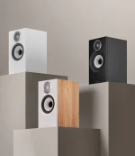 Bowers Wilkins 607 S3 Offering power and scale that belies its compact form, the 607 S3 bookshelf speaker combines our new Titanium Dome™ tweeter with the accuracy and transparency of our acclaimed Continuum™ bass/midrange cone. *Stand(s) not included.
