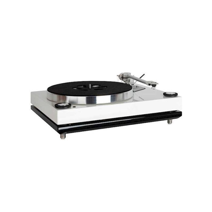 Xerxes 20 Plus Turntable The Xerxes 20 Plus was the result of ongoing research, development and refinement of the ideas behind the original Xerxes Turntable. The quality of engineering was visible through the compact clean lines and robust construction of the three-plinth, triple-layer isolation system. The Xerxes 20 Plus Turntable was best suited with Roksan tonearms, but was compatible any other high-quality tonearms. It offered a powerful and expansive sound displaying a fine mid-band, fast deep bass, very smooth and open treble. Musicians are firmly located within the soundstage, with tempo and musicality combining to create a compelling sense of live music being played. If your quest is to extract the most from your record collection, playing them on the Xerxes 20 Plus when fitted with an appropriate tonearm and cartridge was how best to achieve it.