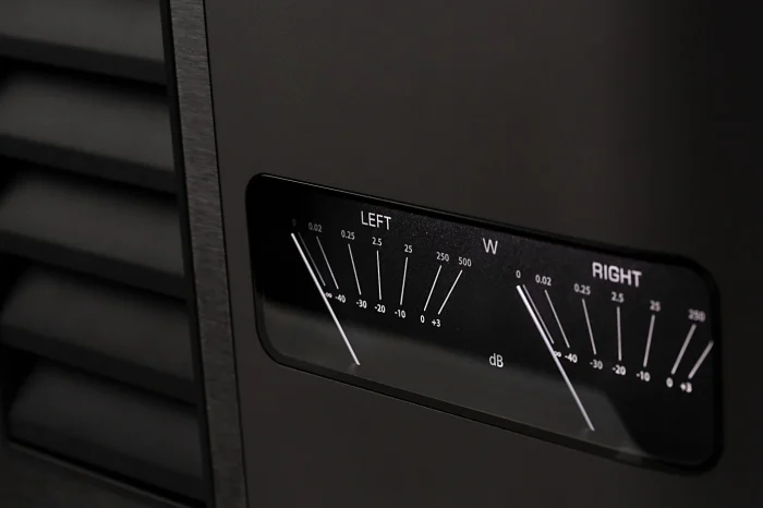 Classe Delta Stereo Amplifier - Image 5