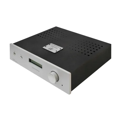 Tsakiridis Devices AlexanderAlexander
Class A line preamplifier
Alexander is a class A line preamplifier with MM phono stage (MC upon request).
It uses separate transformers for the power supplies and a choke for the filtering of the High voltage supply which is stabilized for all tubes.
It features 1 XLR input and 1 XLR output which are connected in single ended manner (pseudo-balanced). With low output impedance, Alexander can drive any power amplifier.
All electronic components are through hole type soldered by hand.