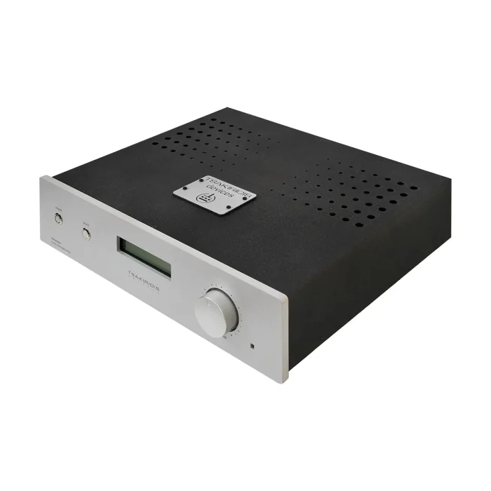 Tsakiridis Devices Alexander Alexander Class A line preamplifier Alexander is a class A line preamplifier with MM phono stage (MC upon request). It uses separate transformers for the power supplies and a choke for the filtering of the High voltage supply which is stabilized for all tubes. It features 1 XLR input and 1 XLR output which are connected in single ended manner (pseudo-balanced). With low output impedance, Alexander can drive any power amplifier. All electronic components are through hole type soldered by hand.