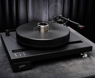 J.Sikora Turntables Aspire Linear p.s The ASPIRE turntable is the new entry point into the J.Sikora turntable line. Its construction retains the J.Sikora’s design philosophies and the trickle down of key technologies from the upper-end tables. The ASPIRE is characterized by exceptional speed stability, isolation from external resonances, and the sound that has made J.Sikora turntables so beloved around the world. It is now time to Step Up to a J.Sikora with the Aspire turntable. Aspire (deck only, including linear power supply)