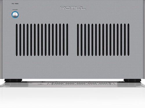 Rotel RB-1590 Ο Rotel RB-1590 βρίσκεται στην κορυφή της κατηγορίας του ως στερεοφωνικός ενισχυτής ισχύος 2 x 350 Watt, διαθέτοντας διπλούς τοροειδείς μετασχηματιστές και ειδικούς πυκνωτές τύπου «slit foil».