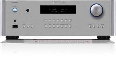 Rotel RC-1590MKII Τα συστήματα ήχου αναφοράς αξίζουν εξοπλισμό ήχου αναφοράς. Ο προενισχυτής αναφοράς RC-1590MKII της Rotel αποδίδει τον ήχο με φυσικότητα, ανοιχτή ηχητική σκηνή και δυναμική καθαρότητα. Υποστηρίζονται αναλογικές και ψηφιακές πηγές, καθώς και συνδέσεις Bluetooth και πικάπ, ενώ η ειδικά μελετημένη ακουστική ρύθμιση σάς προσκαλεί να απολαύσετε την αγαπημένη σας μουσική και να αφεθείτε στην καθηλωτική εμπειρία που προσφέρει ο RC-1590MKII.