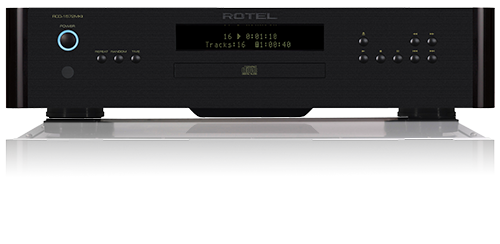 Rotel RCD-1572MKII Το RCD-1572MKII συνεχίζει την ένδοξη παράδοση της Rotel στην κατασκευή βραβευμένων CD player από το 1989, προσφέροντας πιστή αναπαραγωγή ήχου, εξαιρετική αίσθηση του χώρου, ακριβή απόκριση συχνότητας και εξαιρετικά χαμηλό επίπεδο θορύβου.